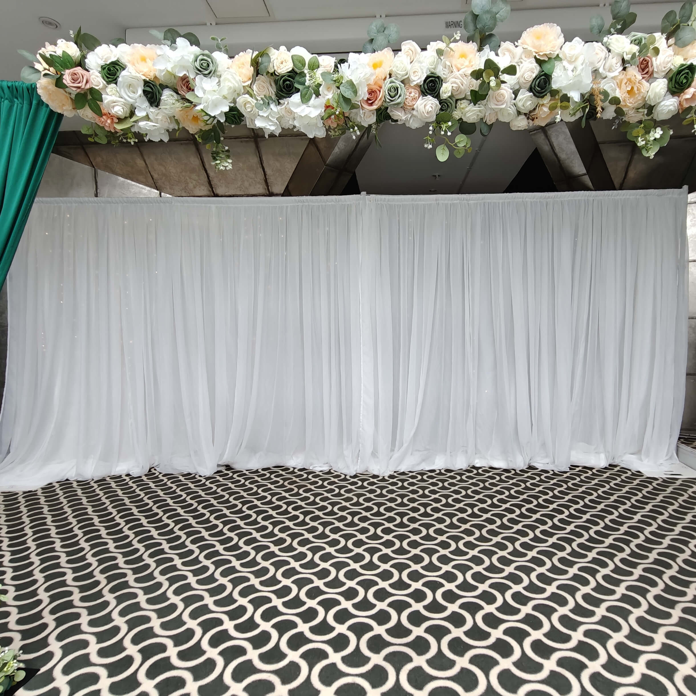 6m x 3m White Drape Backdrop