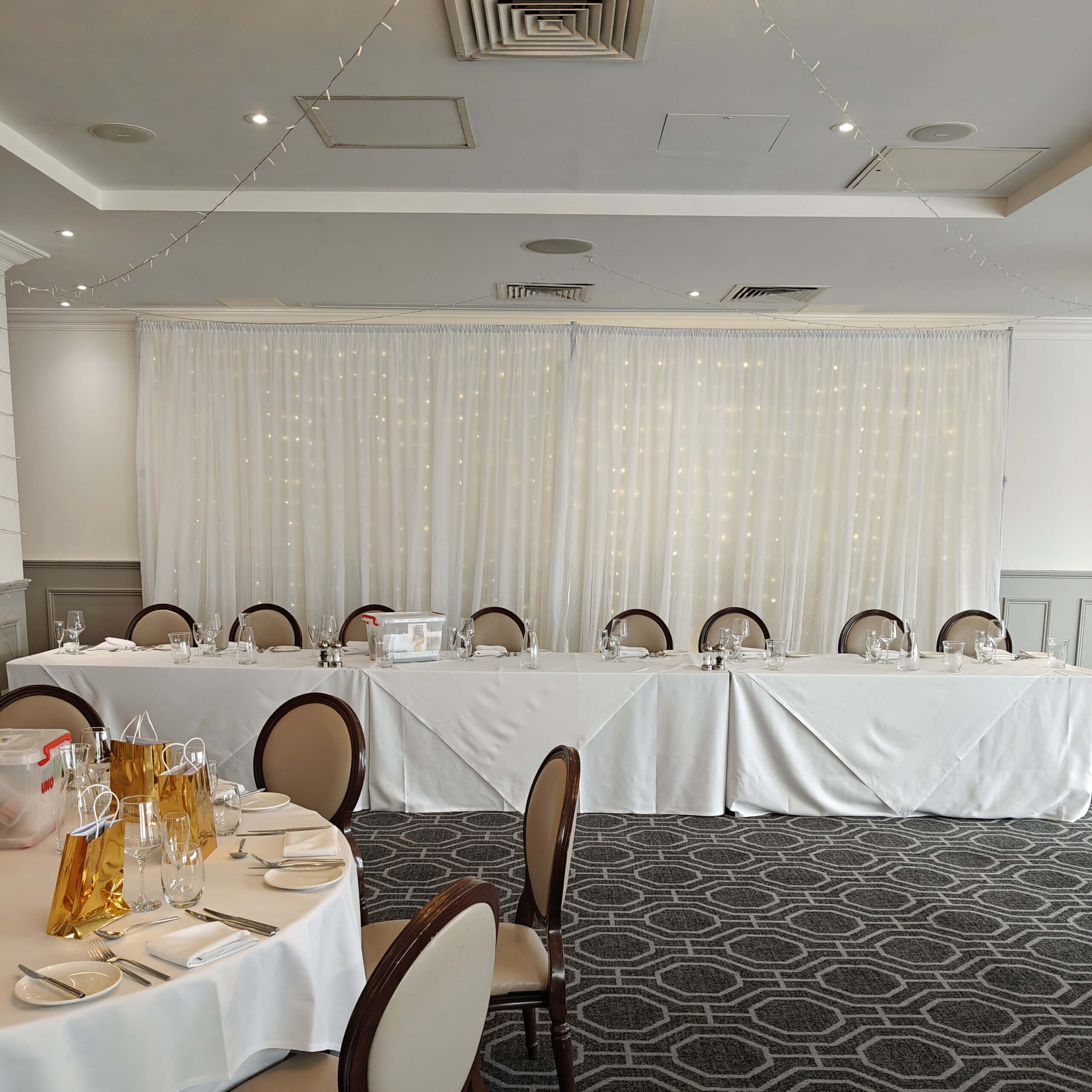 6m x 3m White Drape Backdrop with Curtain Lightsd